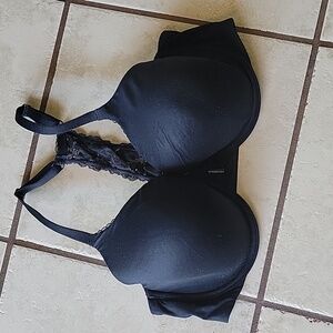 Black lace victorias secret bra